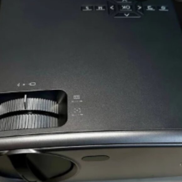 1080-p optical digital portable high-definition multimedia powerful projector - Picture 2 of 7